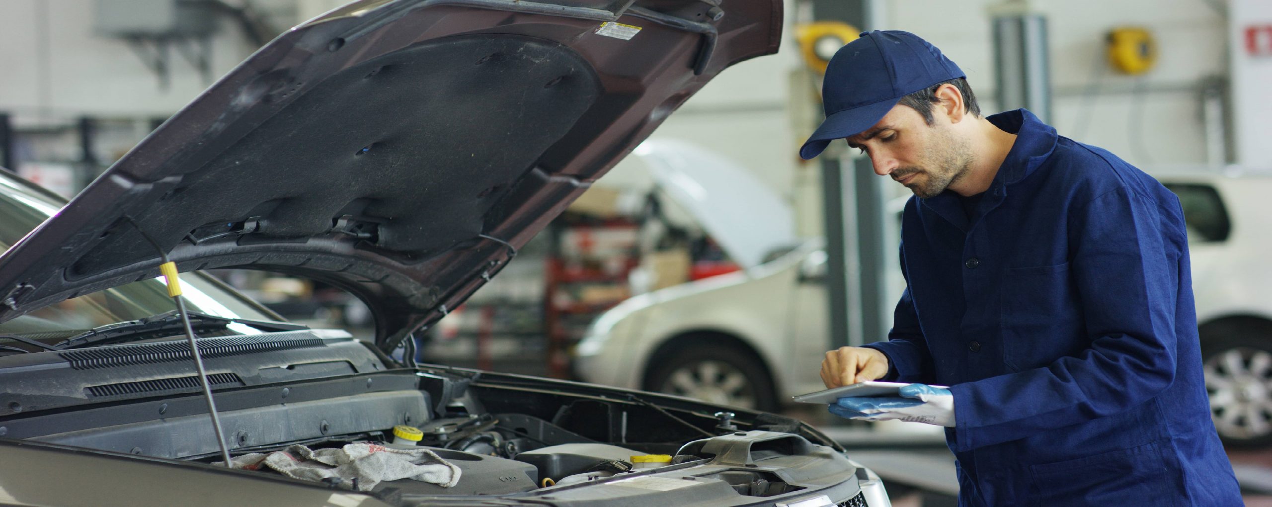 Is an automotive technician a good career? 2021 Guide
