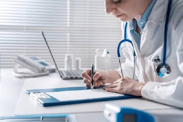 Education of Medical Assistants in Rhode Island

